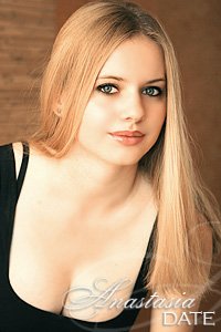 Welcome to our photo gallery! Take a look at lady, Russian single Eugenia